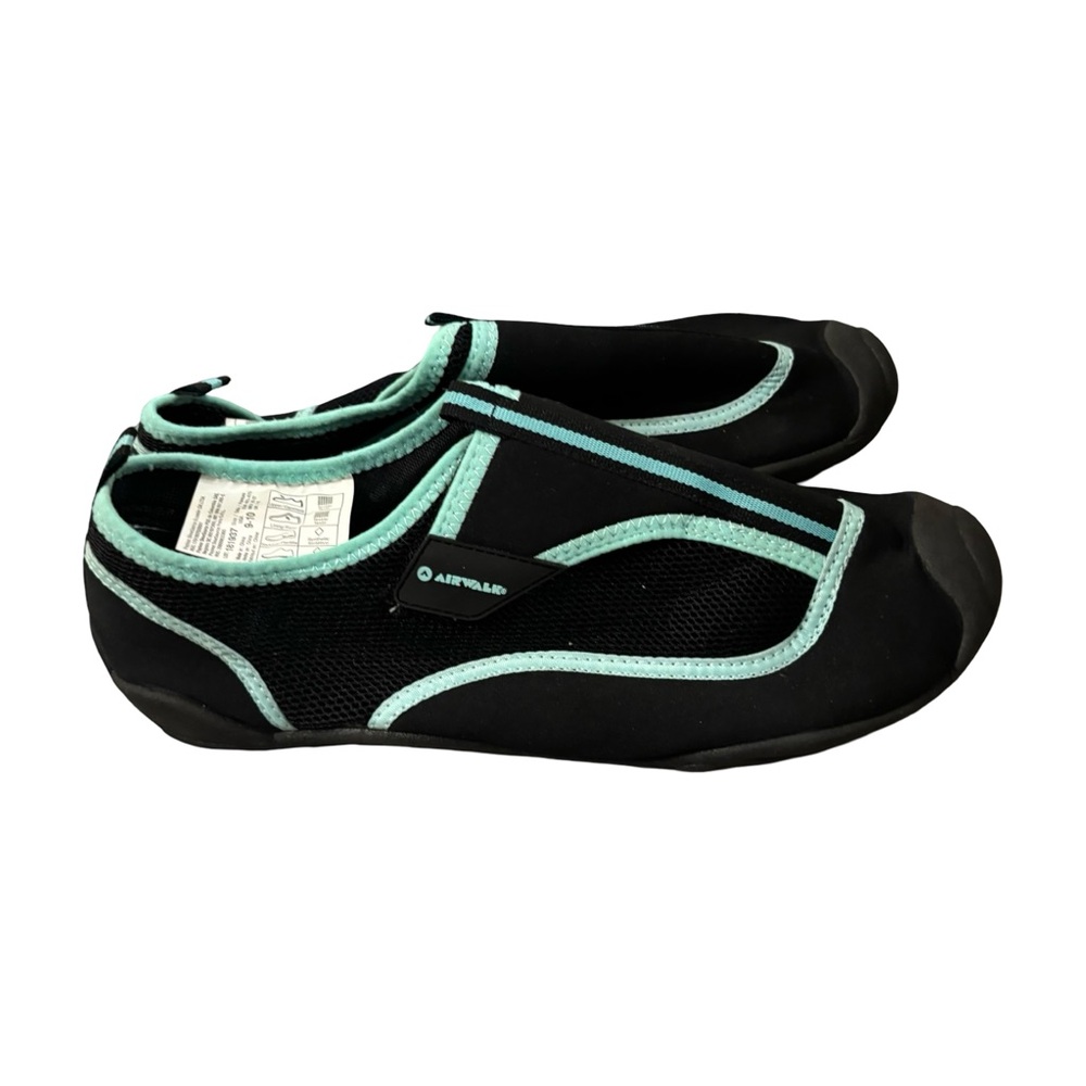 Airwalk Women’s Black Water Beach Slip-On Shoes with Mint Trim Size 9-10